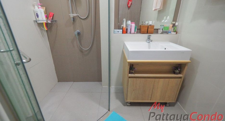 For sale 2 bedrooms condo in Bang Lamung, Chonburi