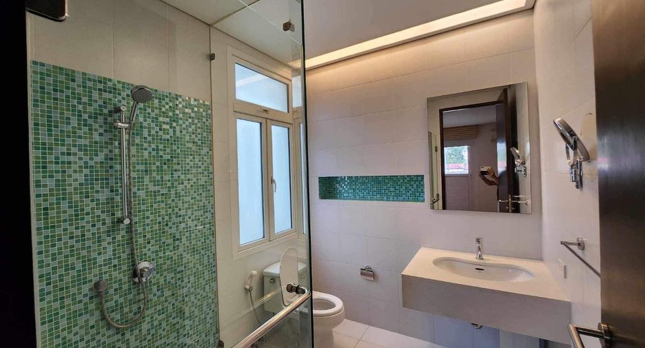 For rent 4 ベッドルーム house in Watthana, Bangkok