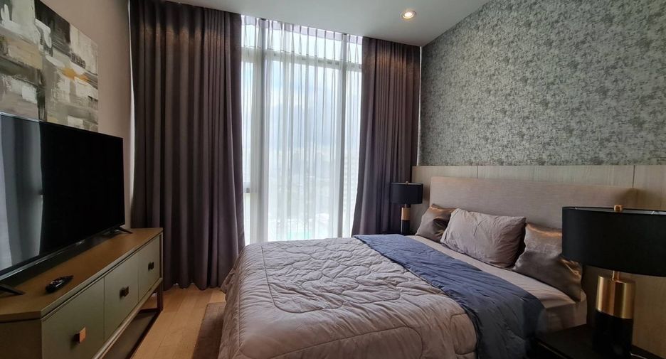 For rent 2 bedrooms condo in Khlong Toei, Bangkok