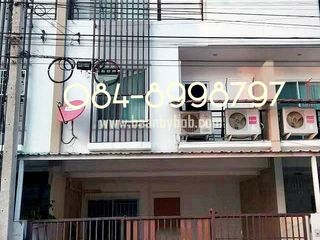 For sale 3 bed townhouse in Mueang Khon Kaen, Khon Kaen