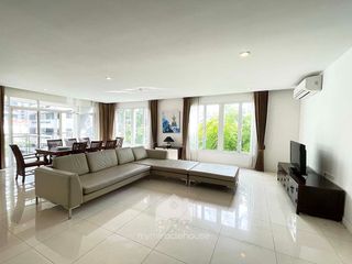 For rent 4 bed apartment in Watthana, Bangkok