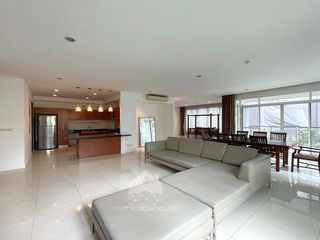 For rent 4 bed apartment in Watthana, Bangkok