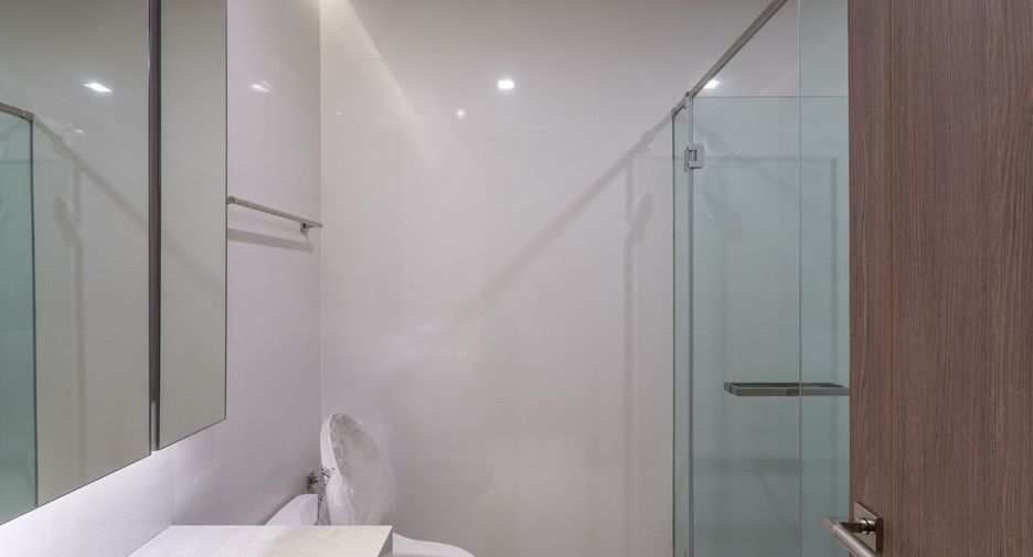 Condo en venta de 4 habitaciones en Khlong Toei, Bangkok