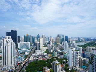 For sale 4 bedrooms condo in Khlong Toei, Bangkok