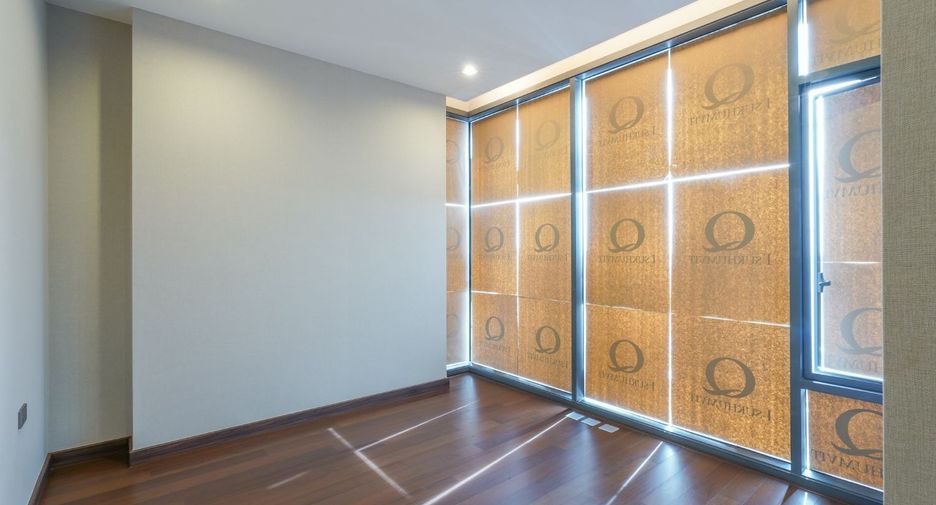 Condo en venta de 4 habitaciones en Khlong Toei, Bangkok