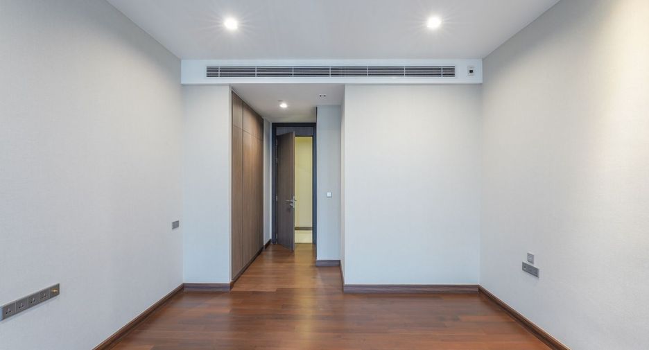 Condo en venta de 4 habitaciones en Khlong Toei, Bangkok