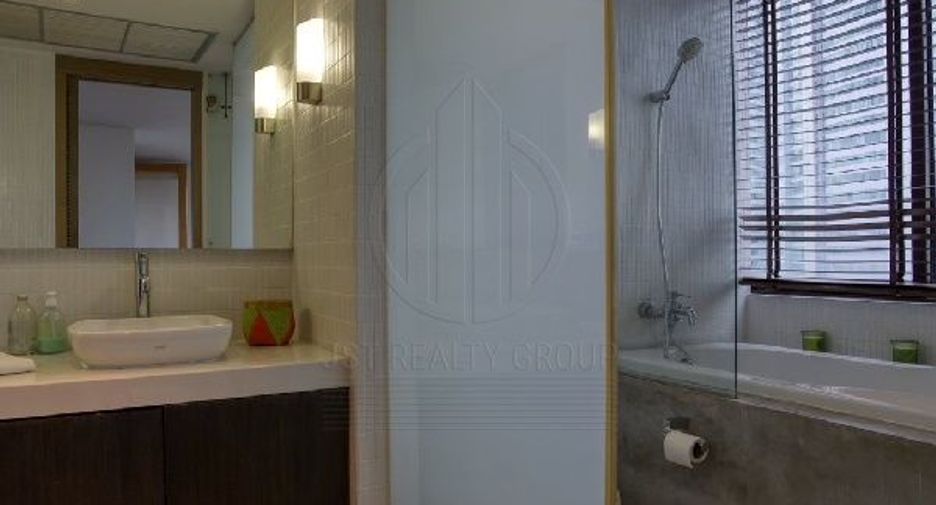 For rent 2 bedrooms condo in Thalang, Phuket