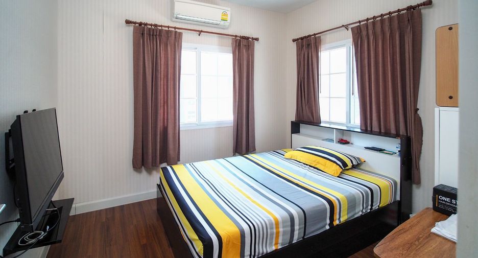 Haus zum Kauf mit 3 Zimmer in Khlong Sam Wa, Bangkok