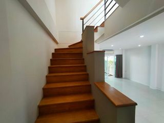 Reihenhaus zur Miete mit 3 Zimmer in Chatuchak, Bangkok