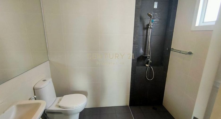 For rent 3 bedrooms townhouse in Chatuchak, Bangkok