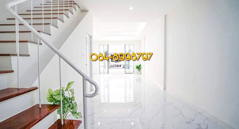 For sale 6 Beds townhouse in Mueang Nonthaburi, Nonthaburi