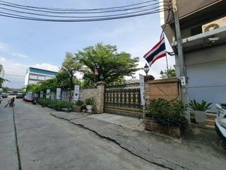 For sale 5 Beds retail Space in Bang Bon, Bangkok