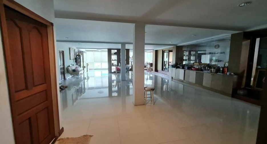 For sale 5 bedrooms retail Space in Bang Bon, Bangkok