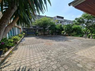 For sale 5 Beds retail Space in Bang Bon, Bangkok