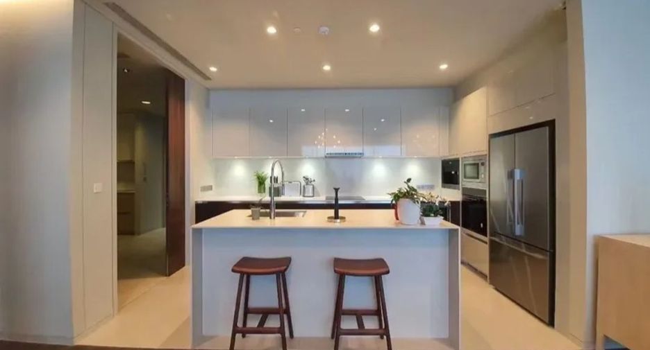 For rent and for sale 3 bedrooms condo in Watthana, Bangkok