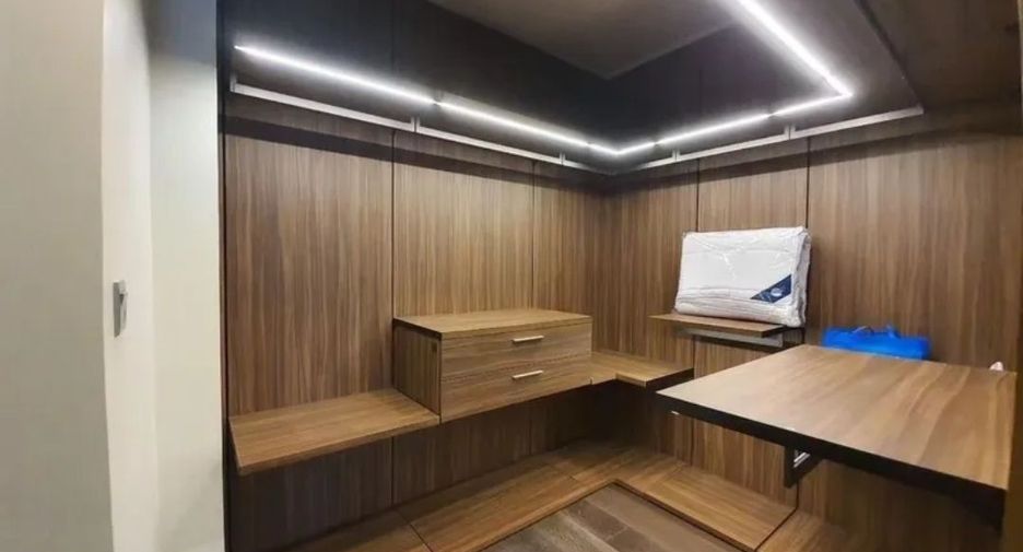 For rent and for sale 3 bedrooms condo in Watthana, Bangkok