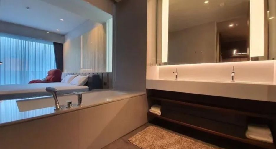 For rent and for sale 3 bedrooms condo in Watthana, Bangkok