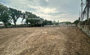 À vendre terrain à Bang Lamung, Chonburi