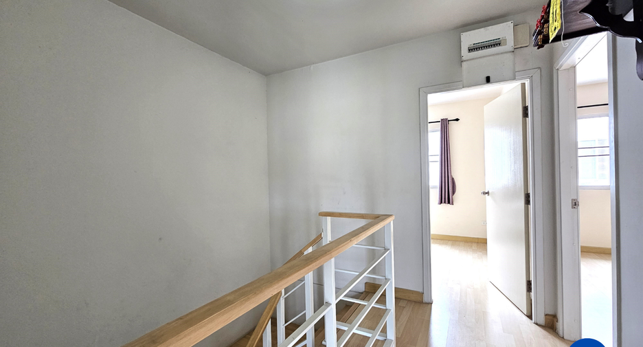 For sale 3 bedrooms townhouse in Sai Mai, Bangkok