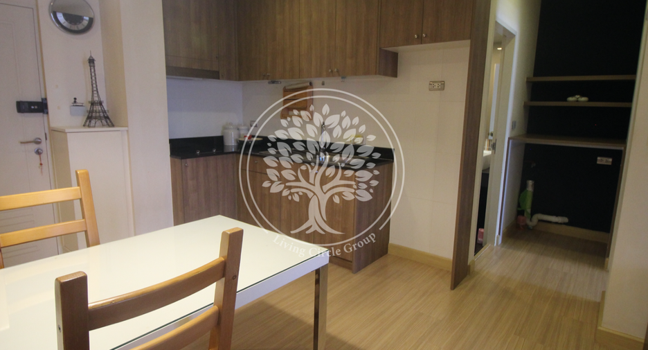 Продажа 1 кровать кондо в Кхлонг Тоеи, Бангкок