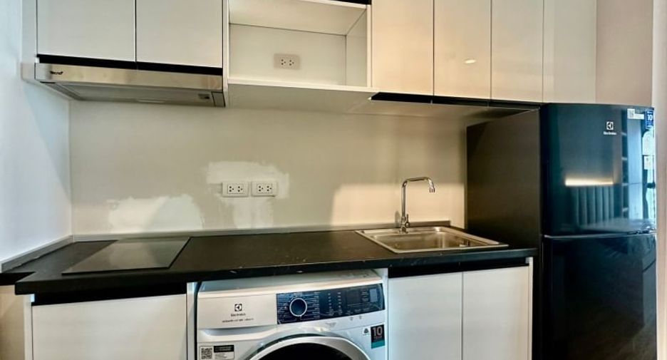À louer 1 chambre condo à Si Racha, Chonburi