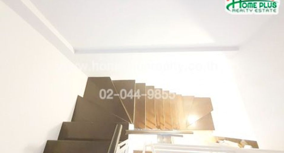 For sale 3 bedrooms townhouse in Bueng Kum, Bangkok