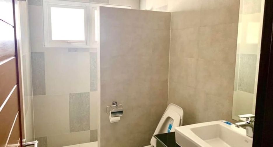 Haus zum Kauf mit 3 Zimmer in Bang Lamung, Chonburi