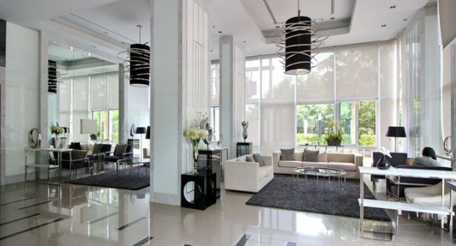 For sale 2 bedrooms condo in Thon Buri, Bangkok