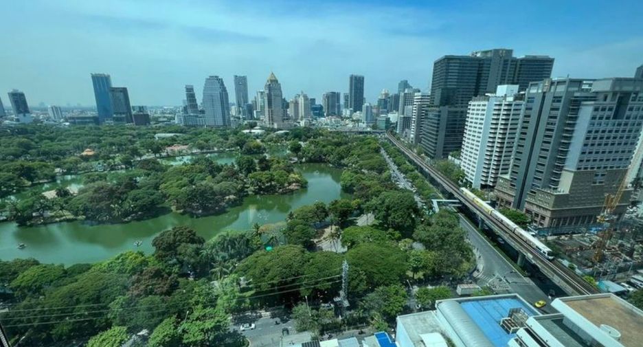 For rent 3 ベッドルーム condo in Pathum Wan, Bangkok