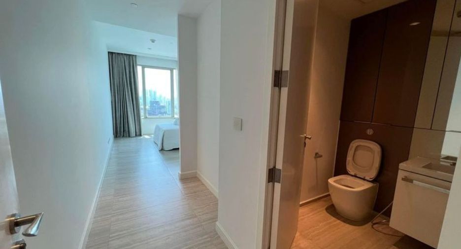 For rent 3 ベッドルーム condo in Pathum Wan, Bangkok