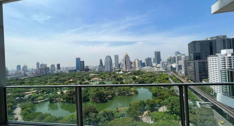 For rent 3 ベッドルーム condo in Pathum Wan, Bangkok