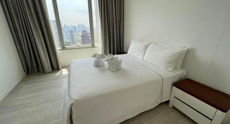 For rent 3 ベッドルーム condo in Pathum Wan, Bangkok