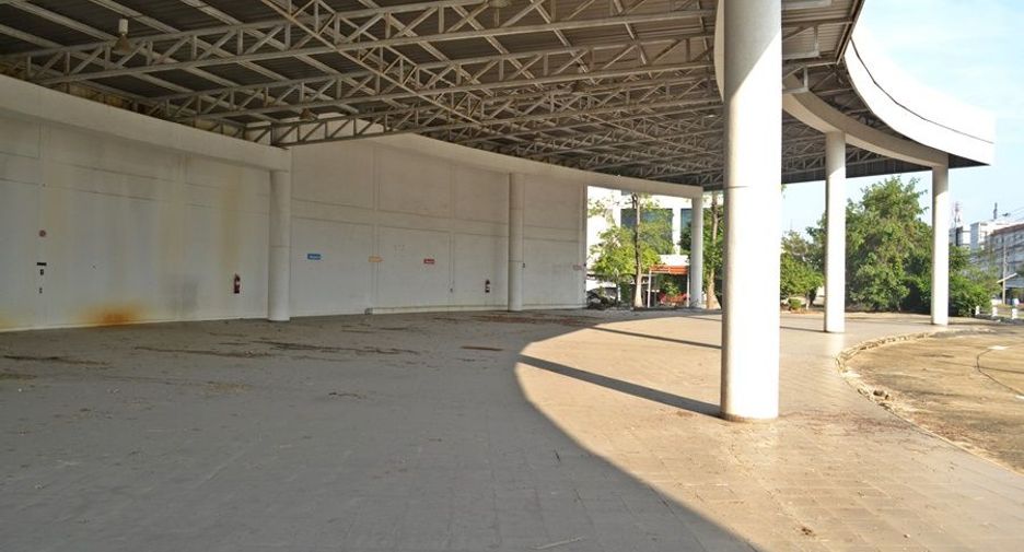 For sale warehouse in Khlong Luang, Pathum Thani