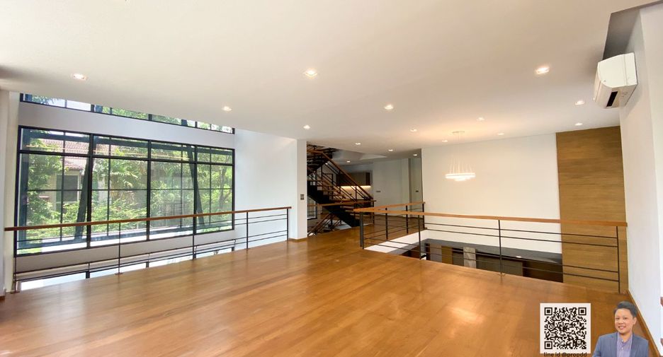 Haus zum Kauf mit 5 Zimmer in Bang Sue, Bangkok