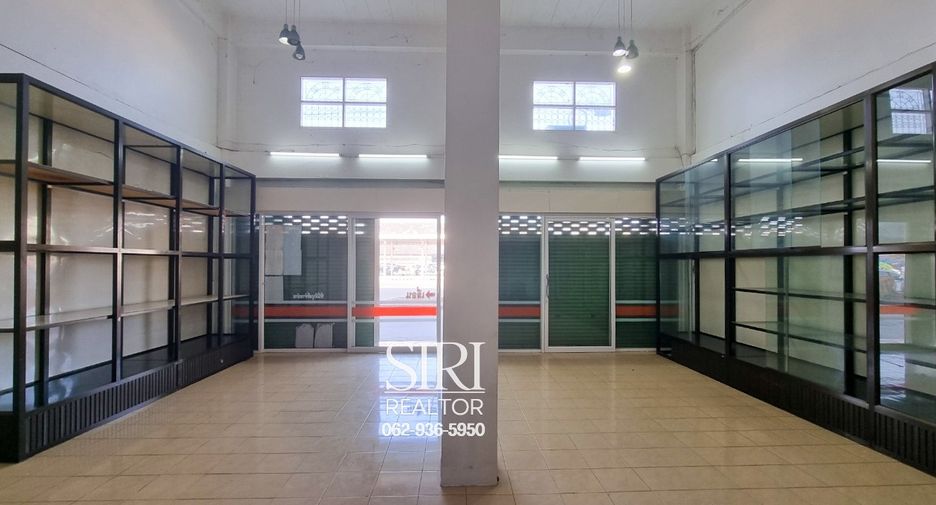 For sale 3 bed retail Space in Phimai, Nakhon Ratchasima
