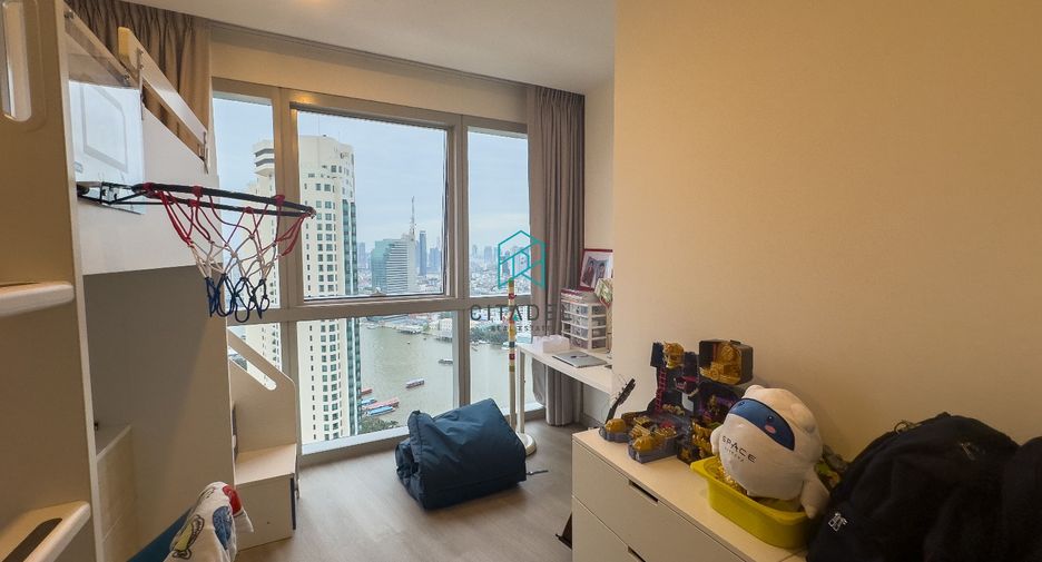 For sale 3 bedrooms condo in Sathon, Bangkok