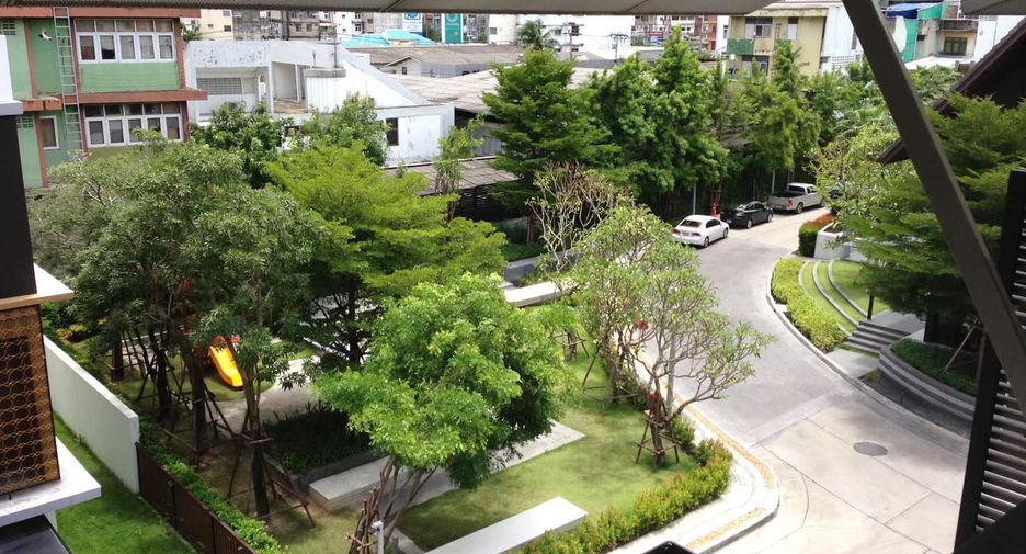 ให้เช่า 4 ห้องนอน ทาวน์เฮ้าส์ ใน บางคอแหลม, กรุงเทพฯ