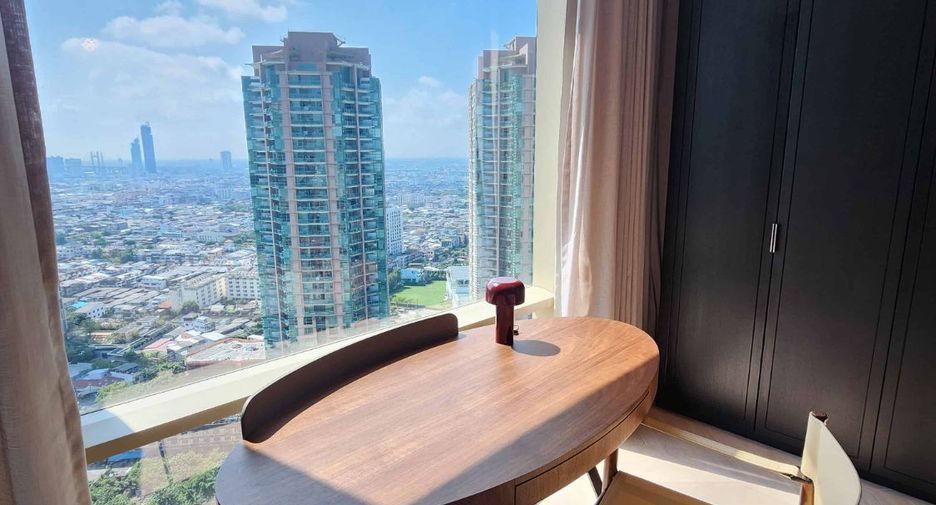 À louer 2 chambres condo à Bang Kho Laem, Bangkok
