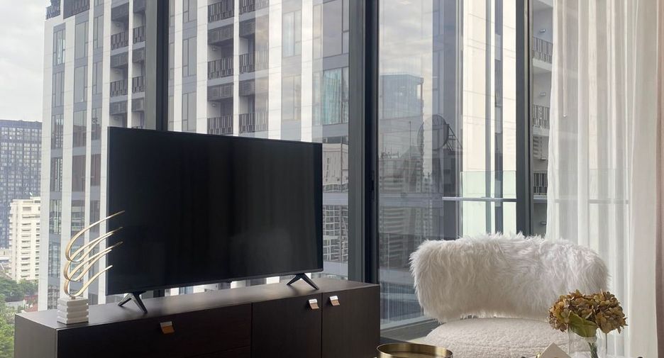 For rent 2 ベッドルーム condo in Khlong Toei, Bangkok