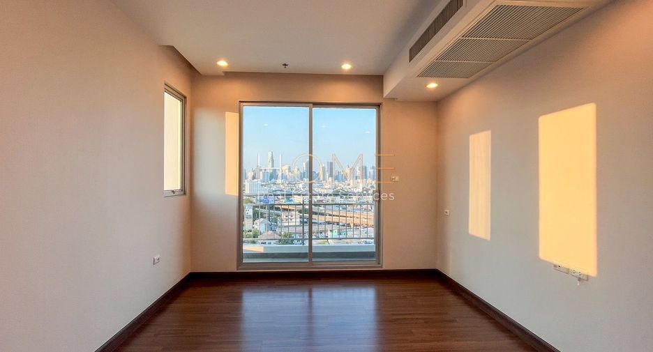 For sale 2 bedrooms condo in Bang Kho Laem, Bangkok