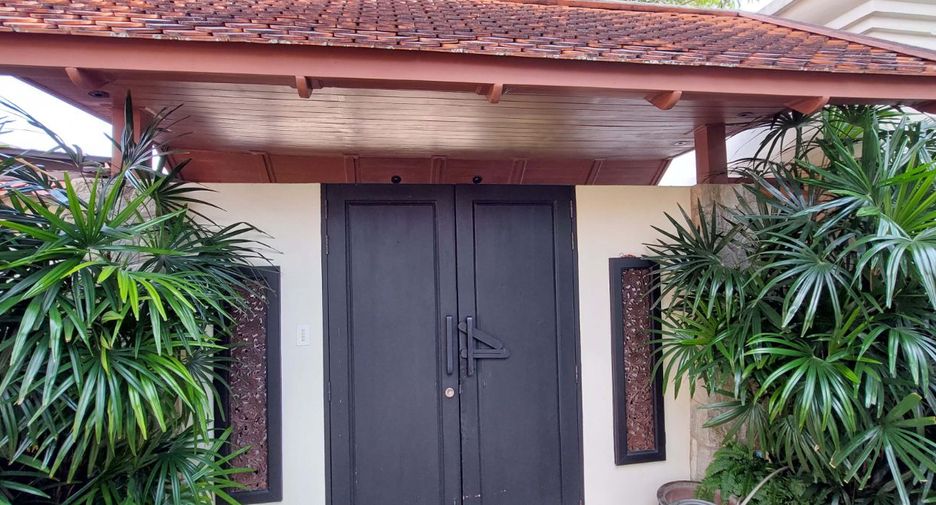 À vendre 5 chambres villa à Thalang, Phuket