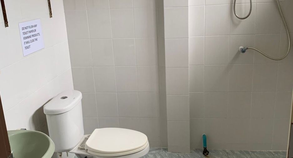 Casa en venta de 7 habitaciones en Bang Lamung, Chonburi