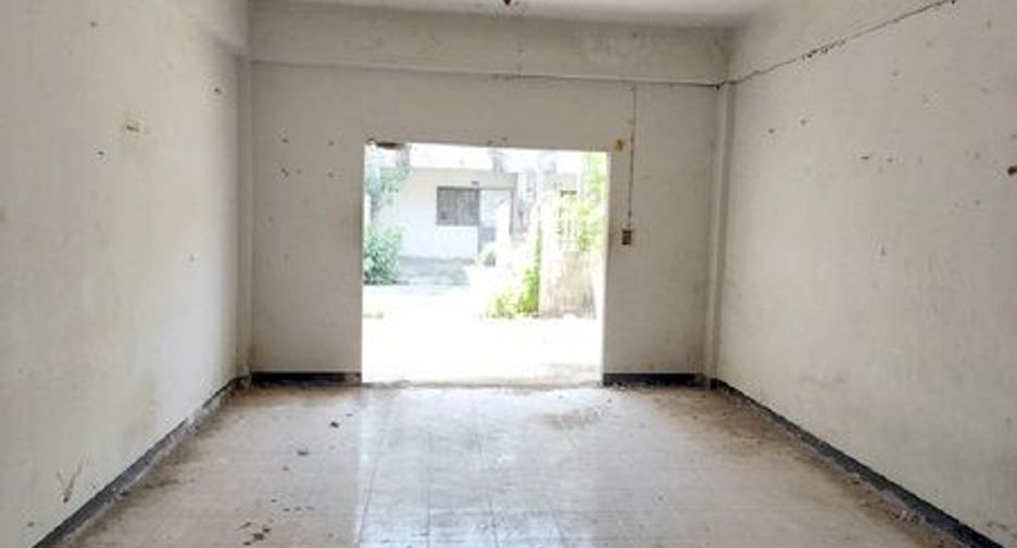 For sale retail Space in Mueang Roi Et, Roi Et
