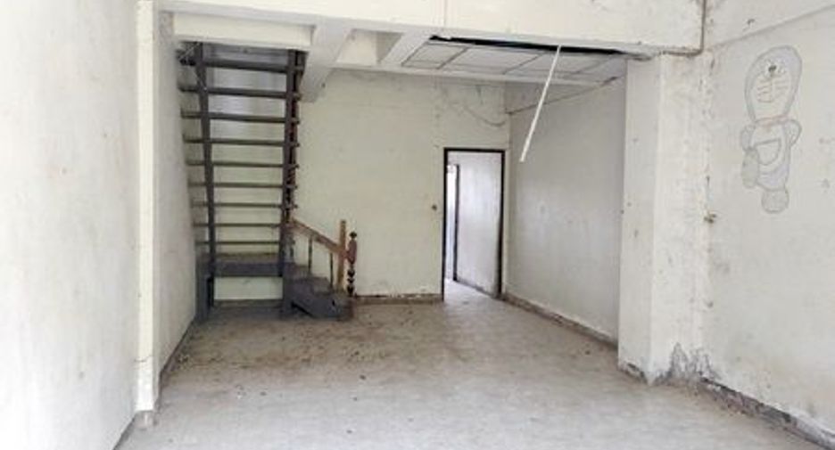 For sale retail Space in Mueang Roi Et, Roi Et