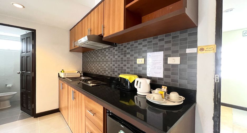 For sale 8 bedrooms retail Space in Mueang Krabi, Krabi