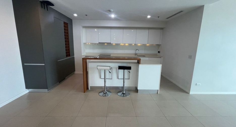 À vendre 2 chambres condo à Sathon, Bangkok