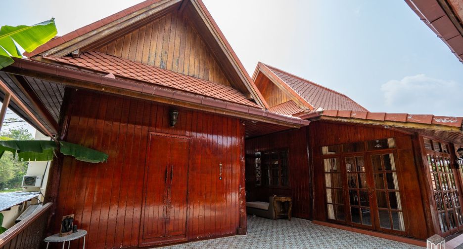 À vendre 3 chambres villa à San Kamphaeng, Chiang Mai