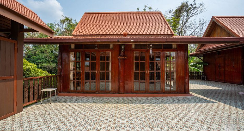 À vendre 3 chambres villa à San Kamphaeng, Chiang Mai