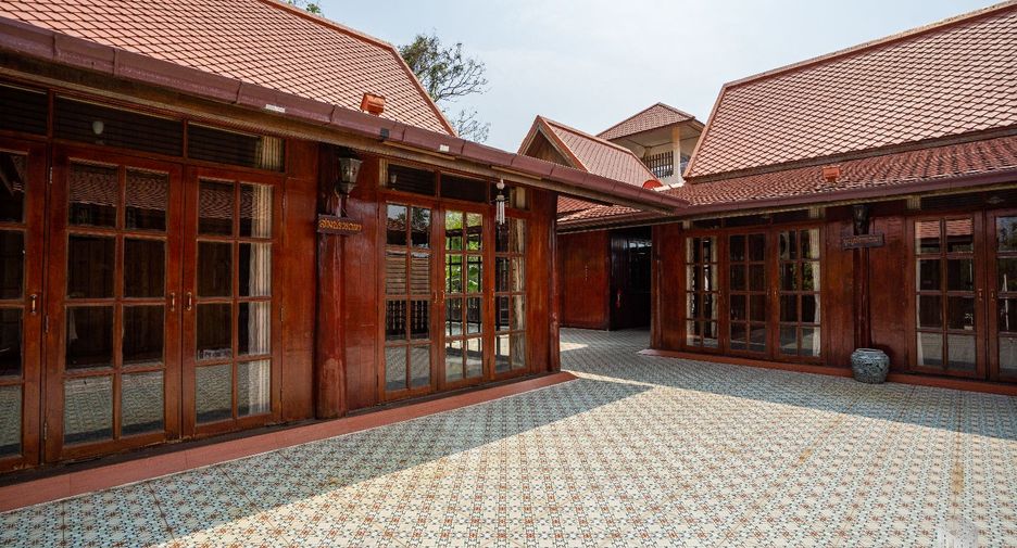 À vendre 3 chambres villa à San Kamphaeng, Chiang Mai