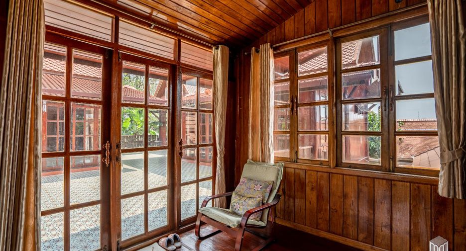 À vendre 3 chambres villa à San Kamphaeng, Chiang Mai